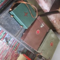 Стара медицинска докторска военна чанта 3 бр различни, снимка 1 - Колекции - 33342510