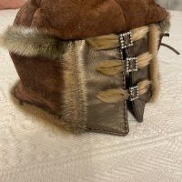 Дамска зимна шапка - естествена кожа, снимка 1 - Шапки - 40120510