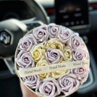 Кутия със сапунени рози. , снимка 1 - Подаръци за жени - 44623961
