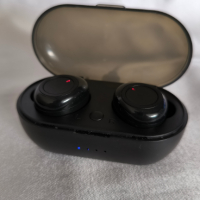 Bluetooth Earbuds TWC / Bluetooth 5.0, снимка 2 - Безжични слушалки - 44803867