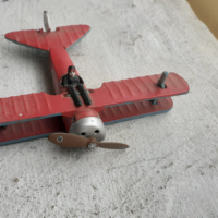 Малко колекционерско метално самолетче играчка, снимка 1 - Антикварни и старинни предмети - 44827407