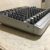 Mackie 1202-VLZ3 12-Channel Compact Mixer (Broken Knob), снимка 7 - Ресийвъри, усилватели, смесителни пултове - 40939278