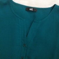 ЗЕЛЕНА риза с джобче и V-образно деколте и 3/4 дължина на ръкава , снимка 2 - Ризи - 38803597