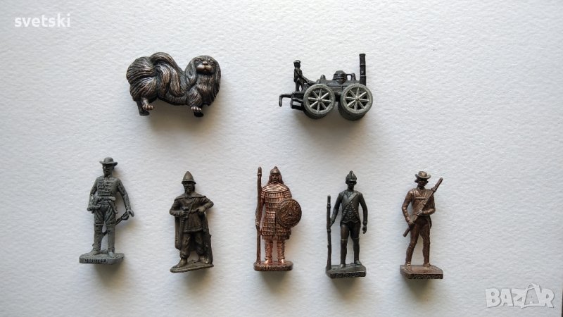Метални войничета и фигурки - стари играчки от шоколадови яйца Киндер Kinder Surprise, снимка 1