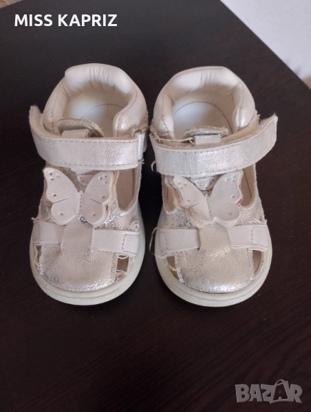 Сандали за момиче 19 номер , снимка 1