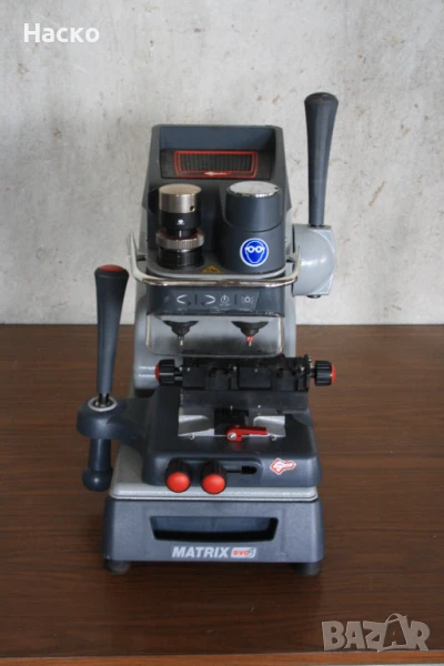 ямкова ключарска машина Silca Matrix Evo S, снимка 1