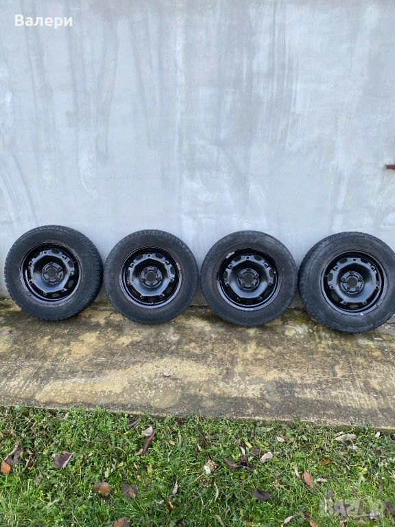 Предлагам Зимни гуми с Джанти, снимка 1