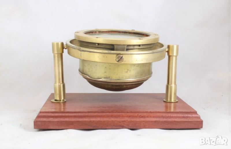113 Магнитен корабен компас от месинг Sestrel Henry Browne& Son, London., снимка 1