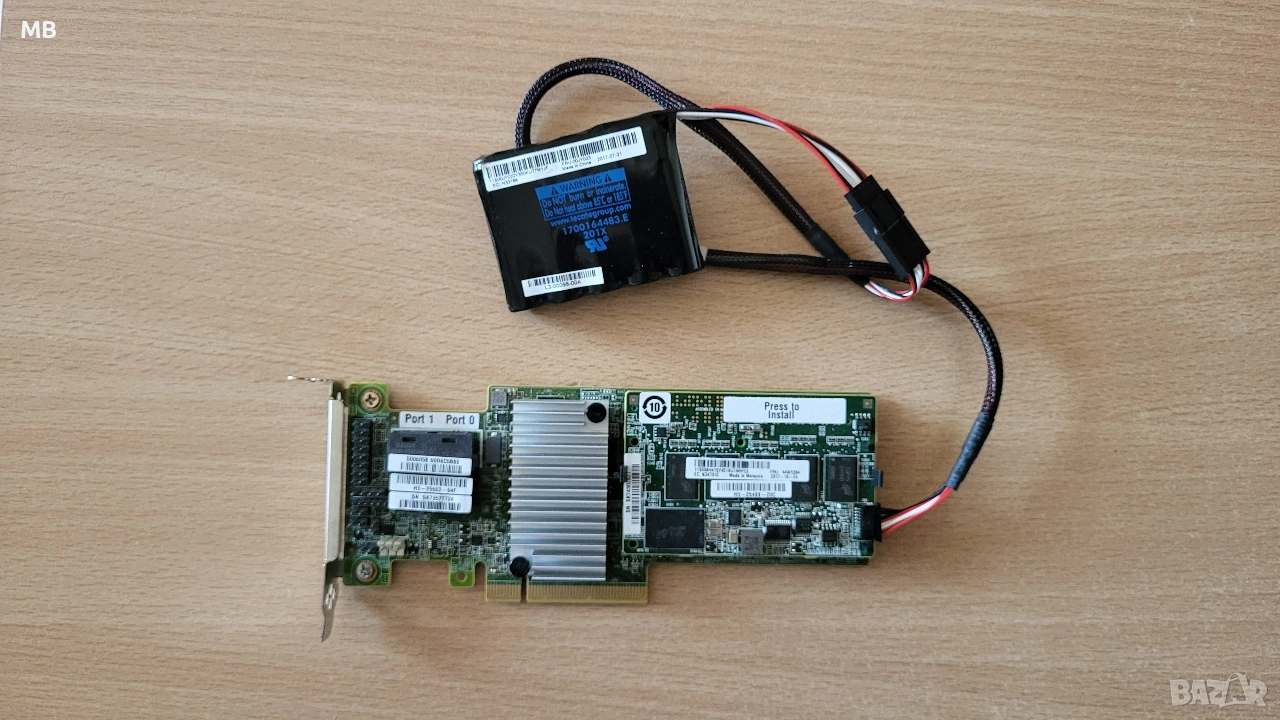 IBM ServeRAID M5210 12G SAS RAID LSI/AVAGO 9361-8i PCIe контролер, снимка 1