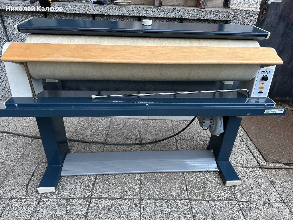 Професионална гладачна машина-каландър Миеле/Miele, снимка 1