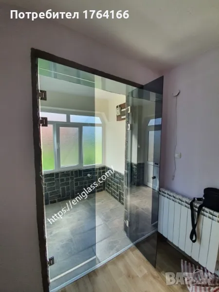 Стъклени интериорни врати с нестандартна визия и размер с поръчка , снимка 1