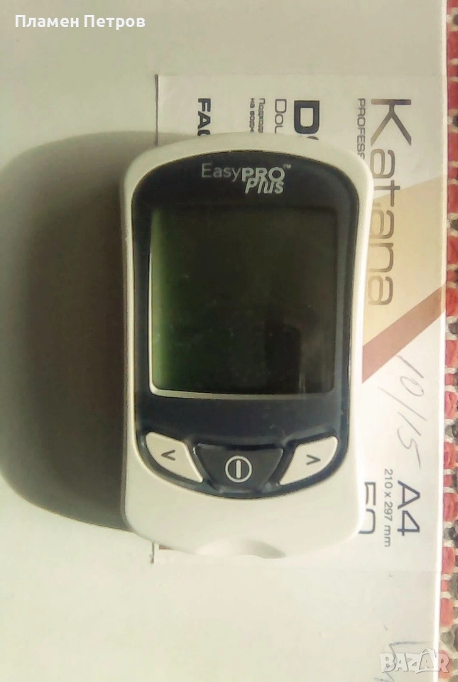 продавам глюкомер американско производство употребяван не е тестван с нова батерия , снимка 1