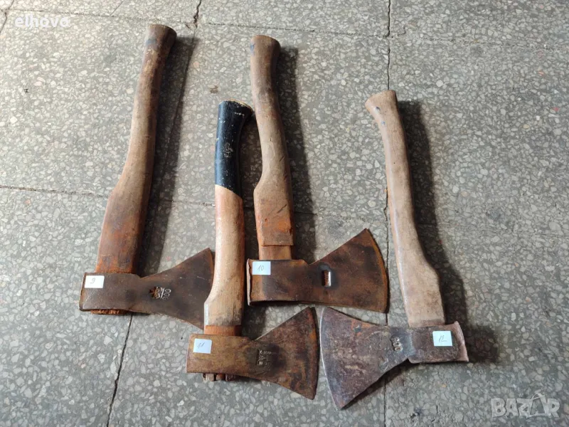 Брадви , снимка 1