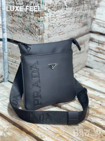Prada ⚜️Boss ⚜️ Calvin Klein ⚜️Мъжки Чанти , снимка 7 - Чанти - 55943911