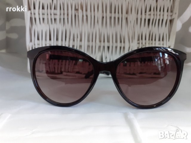 516 Дамски слънчеви очила в кафяв цвят , снимка 3 - Шапки - 20798908