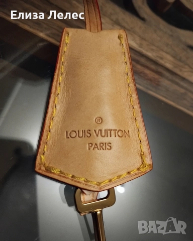 Louis Vuitton Chrissie дамска чанта , снимка 2 - Чанти - 52923685
