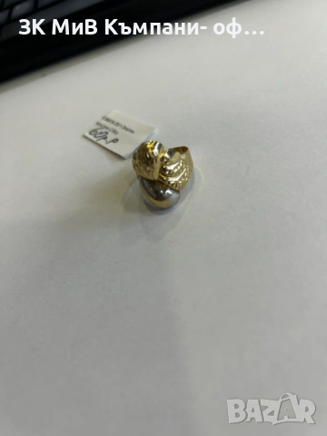 златен пръстен 2.6 гр   06818-25