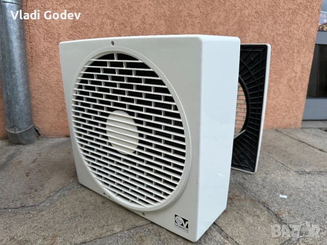 Прозоречен реверсивен вентилатор Vortice Vario 300/12 AR LL S LongLife 30.000h