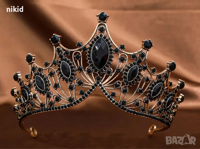 Масивна корона тиара диадема венец златиста сребриста черна камъни кралица мис метална дамска детска, снимка 12 - Аксесоари за коса - 47022698