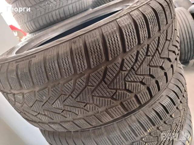 2бр.зимни гуми 235/55/18 Uniroyal