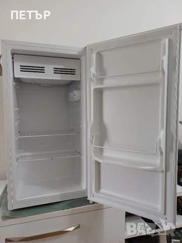 KROWN Малъ Хладилник, снимка 2 - Друга електроника - 51199531