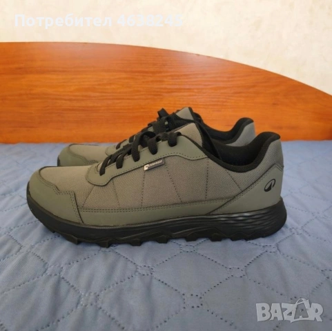 туристически обувки + раница