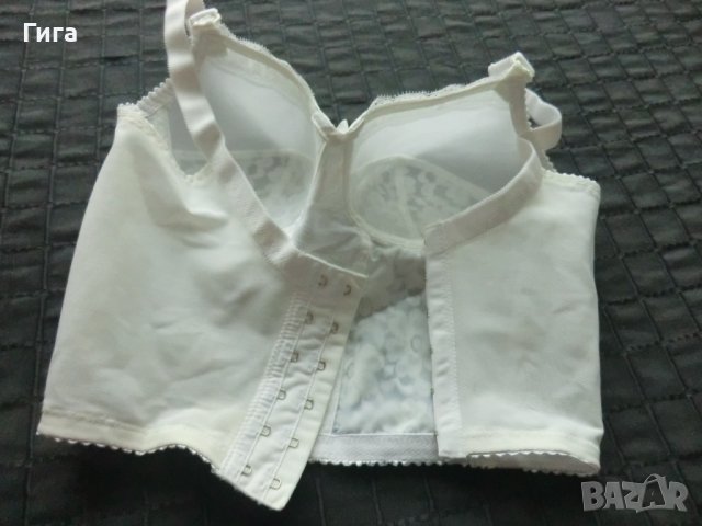 сутиен 75С на Triumph широк колан, снимка 4 - Бельо - 41743933