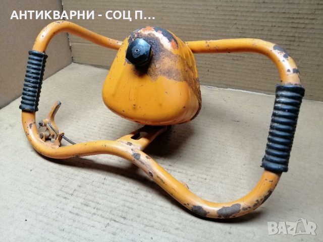 Комплект Дръжка + Резервоар За Стара Бензинова Резачка. , снимка 2 - Антикварни и старинни предмети - 40890970