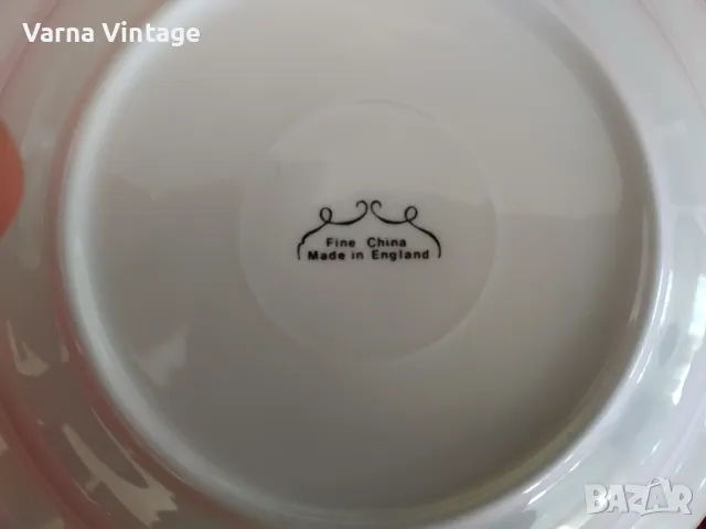 Малка колекционерска порцеланова чиния Wimborne Minster. Англия. марк., снимка 4 - Колекции - 48021440