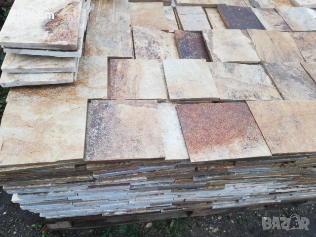 кафяв камък гнаѝс