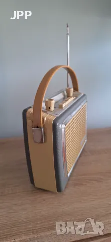Радио Blaupunkt Derby, Германия, снимка 7 - Радиокасетофони, транзистори - 49604683