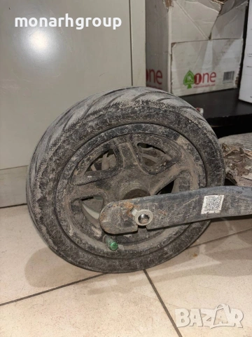 електрическа тротинетка Xiaomi + зарядно, снимка 7 - Друга електроника - 53701259