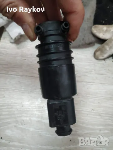 ПОМПА Audi VW VDO Windshield Washer Pump ,PA6 GB.GF 30