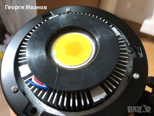 Andoer LM60Bi Преносима LED запълваща светлина за фотография 60W Студийна видео светлина 3000K-5600K, снимка 8 - Светкавици, студийно осветление - 41097702