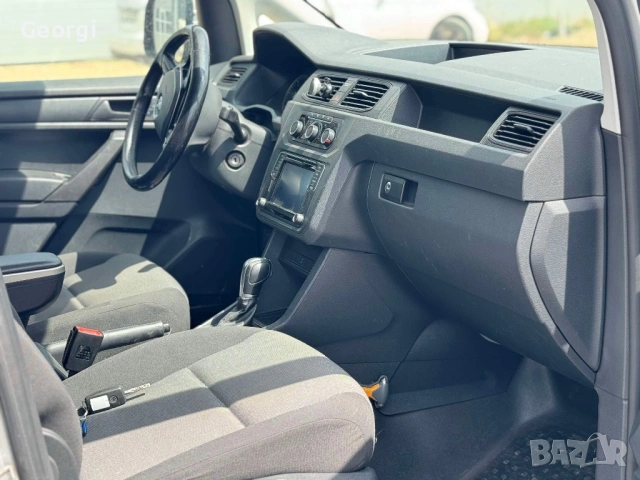 Wv caddy 2.0 tdi avtomatik, снимка 4 - Автомобили и джипове - 53406859