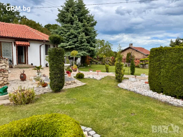 Самостоятелен апартамент Casa Lilia с двор