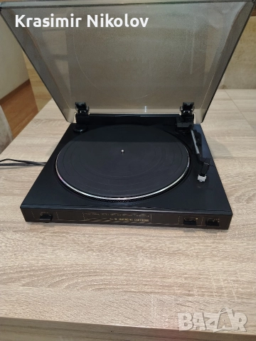 полуавтоматичен грамофон A 550