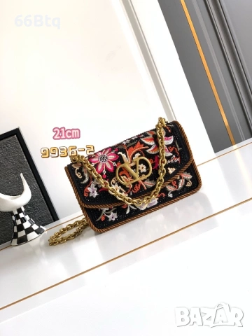 Дамска чанта V.A.L.E.N.T.I.N.O