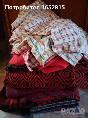 Старинки от соца чисто нови щори 4 броя и една етажерка, снимка 2 - Килими - 53746813