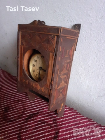 Стар будилник Балканъ и кутия за часовник, снимка 3 - Антикварни и старинни предмети - 53234663