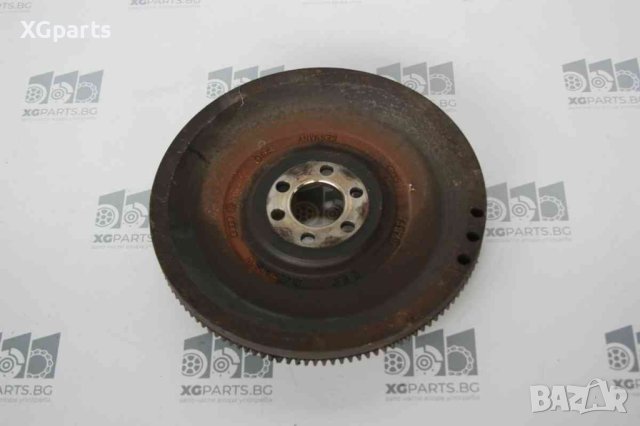 Маховик за Skoda Fabia 1.9sdi 64к.с. (2000-2007), снимка 2 - Части - 41081776