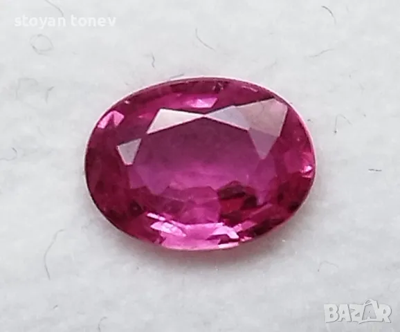 Рядък розовеещ рубин от Тайланд с VS чистота - 0.90кт.! Нов!