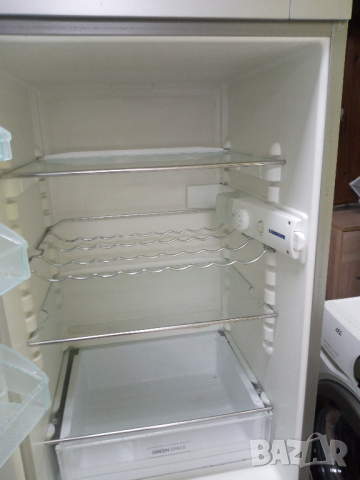 Иноксов комбиниран хладилник с фризер Liebherr 2  години гаранция!, снимка 10 - Хладилници - 44796145