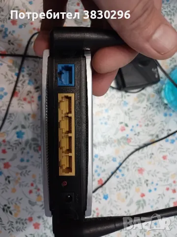 рутер LINKSYS WRT150N, снимка 4 - Рутери - 49041547