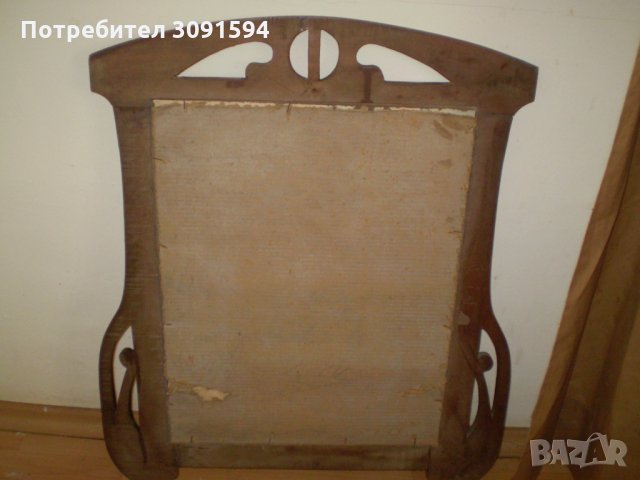 Винтич голяма  Икона рисувана на стъкло В стара Дървена рамка , снимка 6 - Антикварни и старинни предмети - 34687303