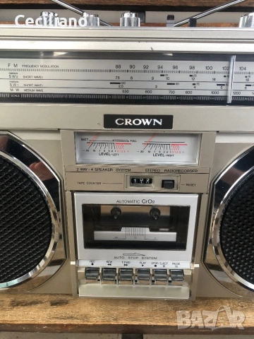 Радиокасетофон Колекционерски - Crown CSC-945L (Japan), снимка 4 - Радиокасетофони, транзистори - 53117643