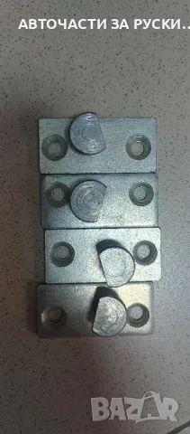 авточасти УАЗ нови налични, снимка 10 - Части - 48993551