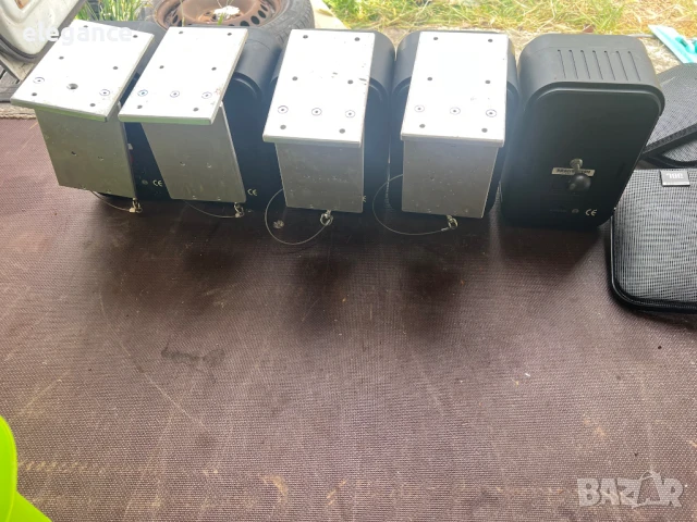 6бр. Тонколони JBL Control ONE, снимка 9 - Тонколони - 50477918