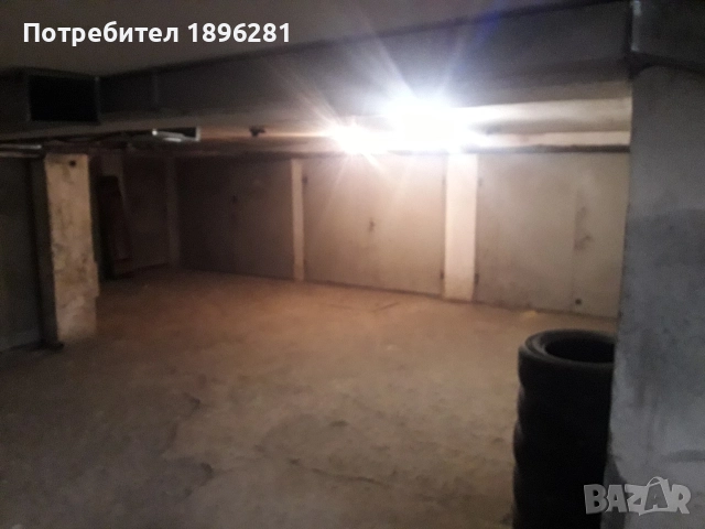 Давам под наем самостоятелен гараж, снимка 10 - Гаражи и паркоместа - 52969310