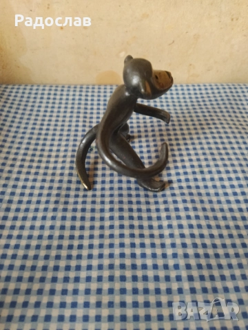 стара бронзова фигура Маймуна  поставка за сол и пипер , снимка 3 - Декорация за дома - 52467103